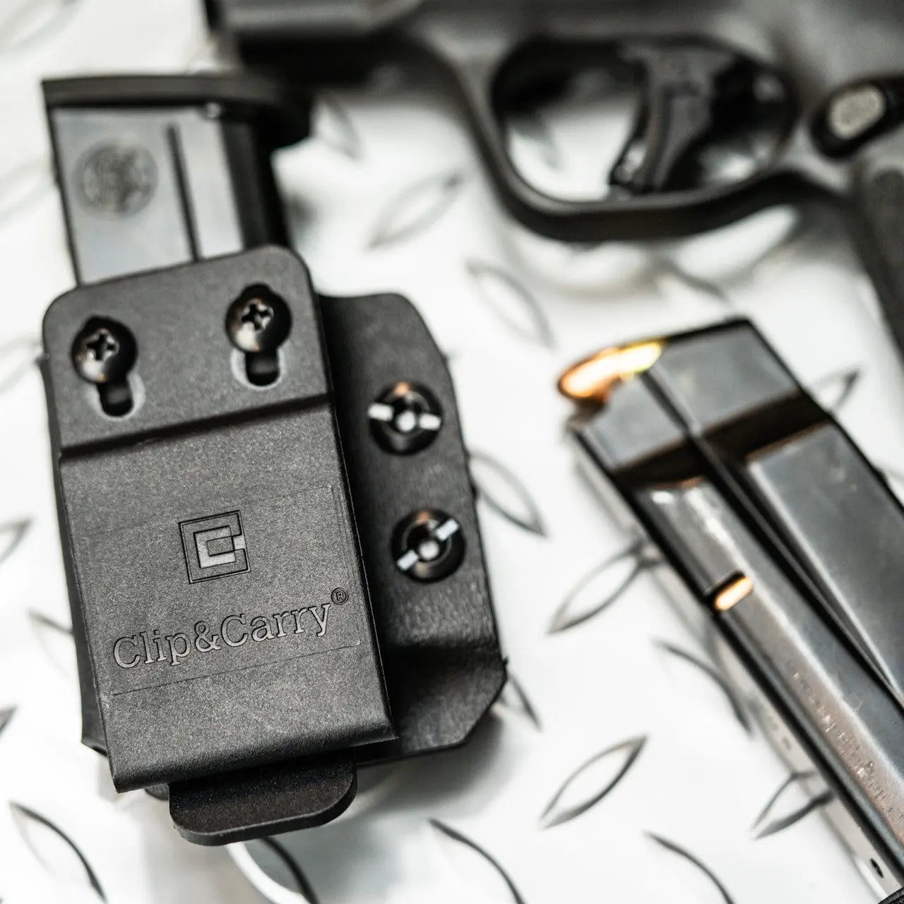 Adjustable Kydex IWB/OWB Mag Holder