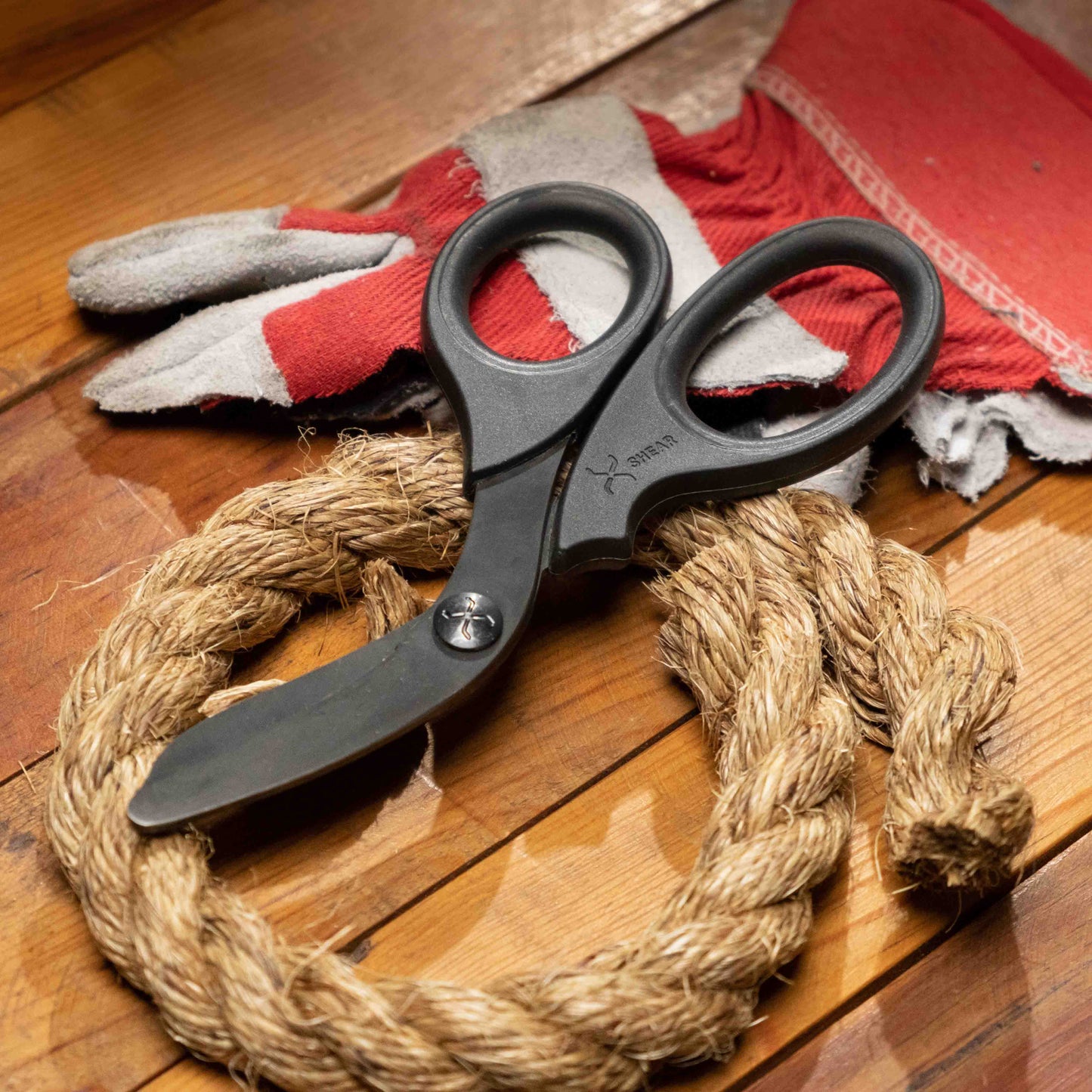 XShear 7.5” Heavy Duty Trauma Shears - The Original XShear