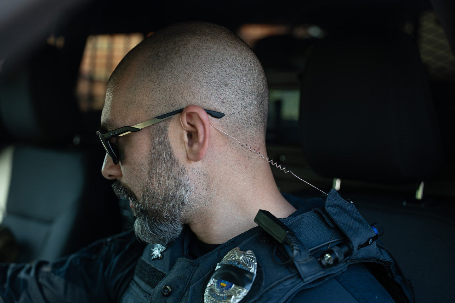 Patrol Mic & Invisible Series Tubeless Earpiece Complete Tactical Kit w/ Quick Disconnect (Hirose) - EF Johnson VP5000 VP6000 VP8000 Series