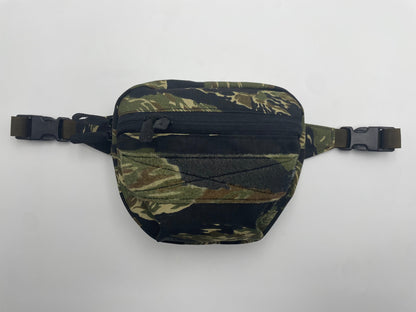 Multifunctional Fanny Pack (Various Colors and Patterns)